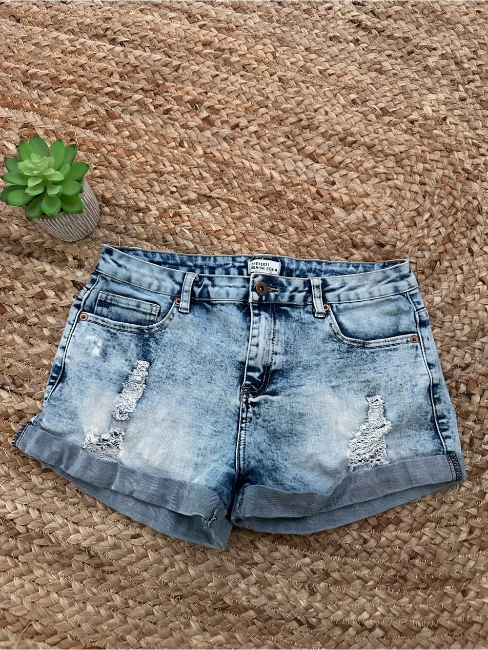 ACID WASHED DENIM SHORTS